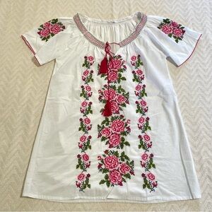 Floral Embroidered White Blouse Mexican Style 100% Cotton Natural Fabrics